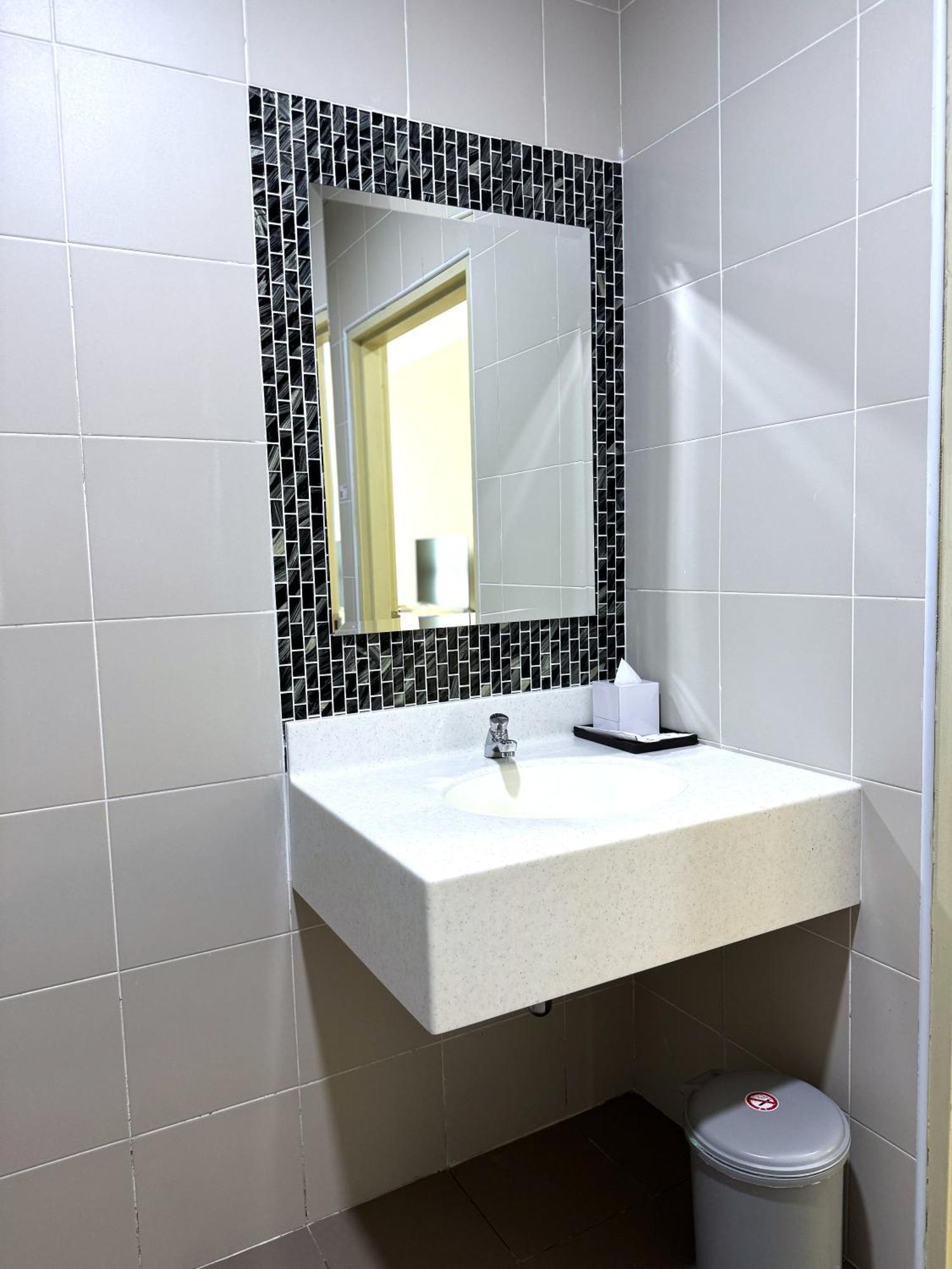 Zecon Hotel Kuala Lumpur Bagian luar foto